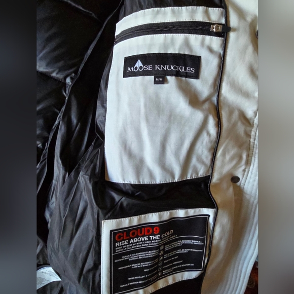 Moose Knuckles Women's White Hooded Parka - Picture 5 of 8